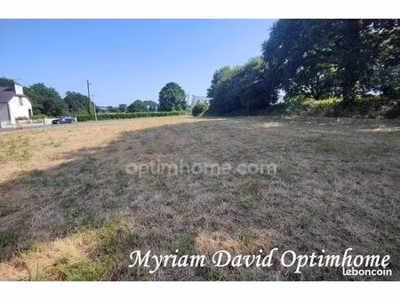 terrain 2 260 m² laniscat
