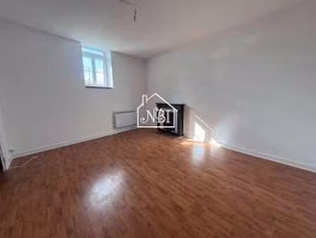 location appartement 3 pièces à laval (53000) : à louer 3 pièces / 75m² laval