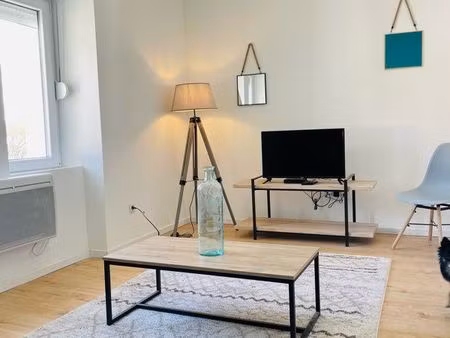 superbe t3 duplex meublé