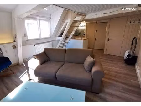“t1 bis en duplex meublé rénové – tout inclus – marulaz”