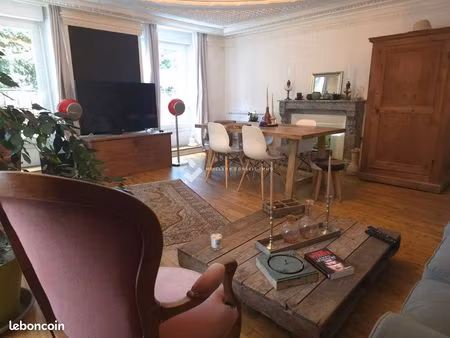 triplex 5 pièces 129 m²