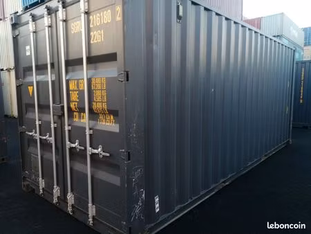 garde-meubles / box