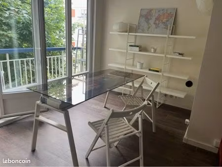 lumineux appartement  traversant 2 pièces de 47 5 m² – sceaux 92330