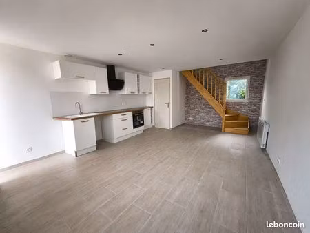 maison à louer de 52m2