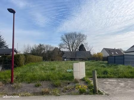 terrain à bâtir viabilisé-437m2-bosroumois (le bosc roger en roumois)