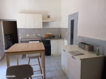 loue p1 nimes vauban
