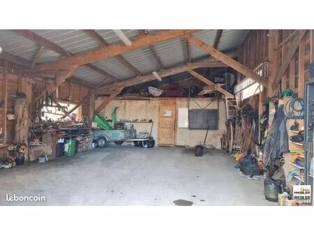 local commercial 110 m²