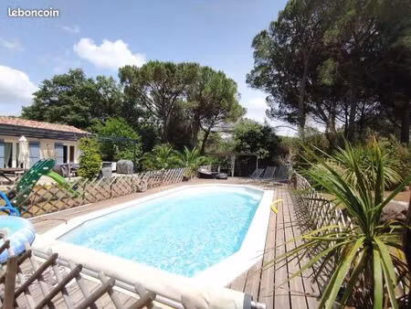 villa saint paulet de caisson