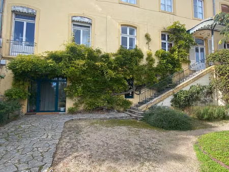 appartement haut de gamme au coeur d'un parc arboré