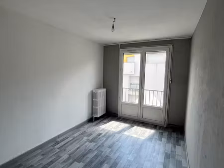 appartement t3 le chambon-feugerolles