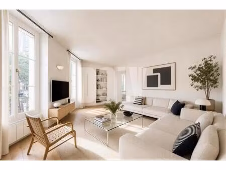 doly // appartement // rue desaix // 75015
