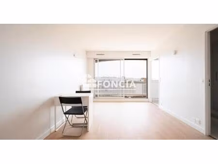 a vendre courbevoie gare becon bruyeres - studio 27m2 + balcon