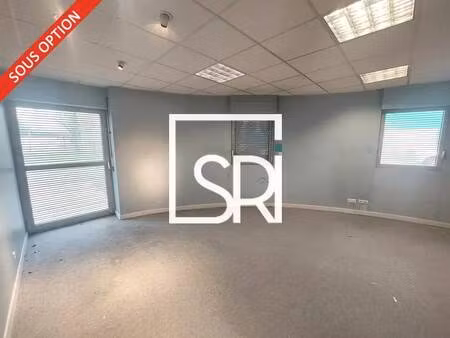 vente bureaux 637 m²