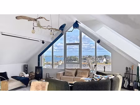 bien d'exception de 150m2  située en hauteur pour une vue dé