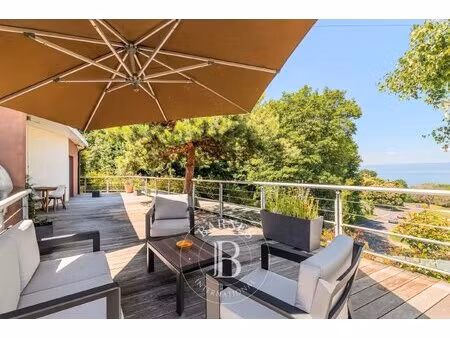 évian-les-bains - villa contemporaine - terrain de 1 224 m² - vue lac et golf - 3 chambres
