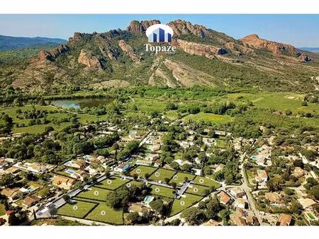 terrain - 1185m ²