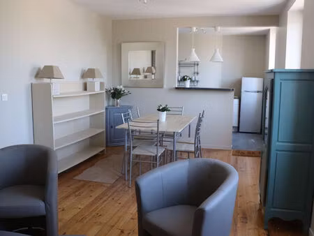 a louer meuble a l annee : appartement t4 (79 m²) à agon coutainville