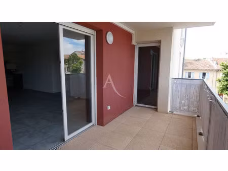 appartement la crau 3 pièce(s) 63.75 m2