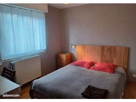 chambre 1 pièce 160 m²