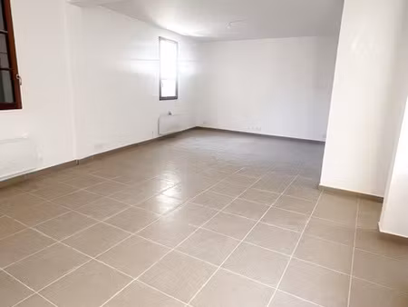 p3 - 60 m2 - 472  62 eur vauvert