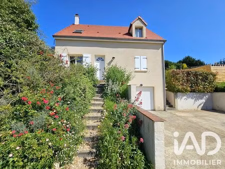 maison à houx (28130)