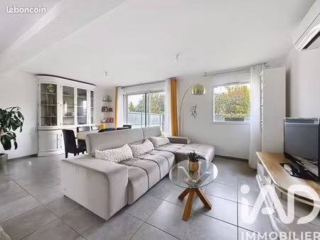 propriété 4 pièces 83 m²