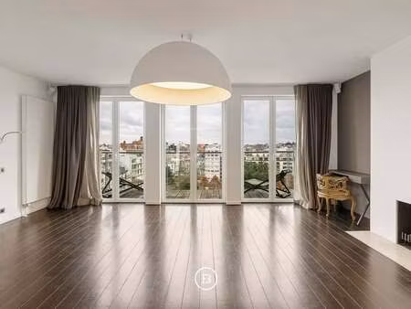 appartement à louer à bruxelles € 2.700 (lprhy) - found & baker brussel | zimmo