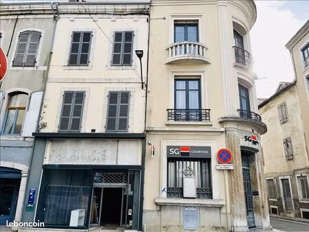 immeuble 363 m² montrejeau