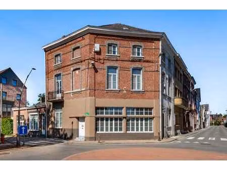triplex 4 chambres en plein cœur de wavre