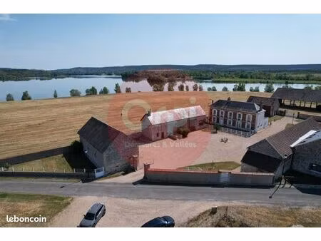 ferme 5 pièces 160 m²