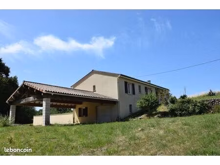 maison 144 m² sur sous-sol semi enterré avec terrain de 8 500 m²
