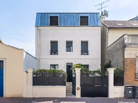 maison de ville 7 pièces 170 m²