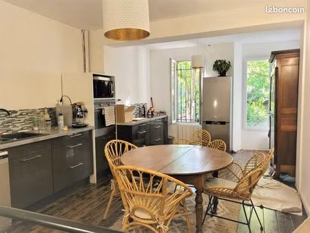 bordeaux  t4 en duplex  avec jardin privatif  refait a neuf  beaucoup de charme