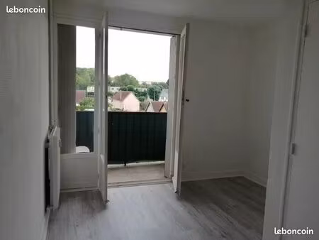 studio 15 m2 non meublé