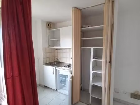 appartement 1 pièce 19 m²
