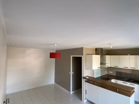 bel appartement 2 pièces
