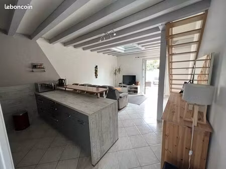 maison 3 pièces 55 m²