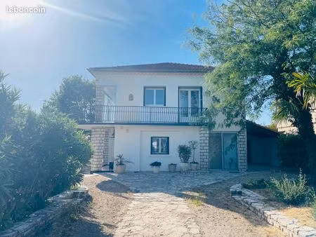 maison individuelle rénovée de 140 m2 - jardin 800 m2- salindres - 228 000