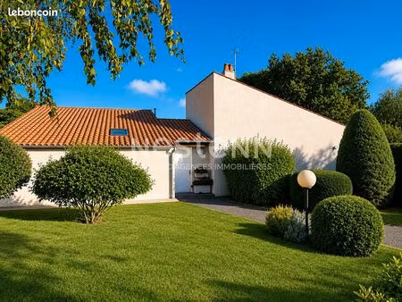 maison 4 pièces 141 m²