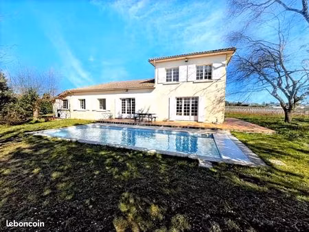 maison 8 pièces 167 m²