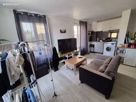 logement rdc 60m2 meublé