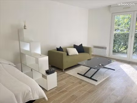 grand studio t1 mérignac arlac + parking couvert