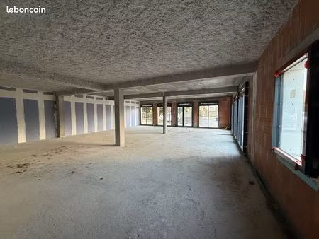 local commercial 146 m² le teich