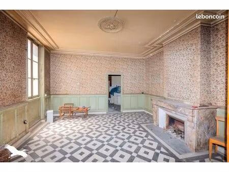 immeuble 800 m² auch