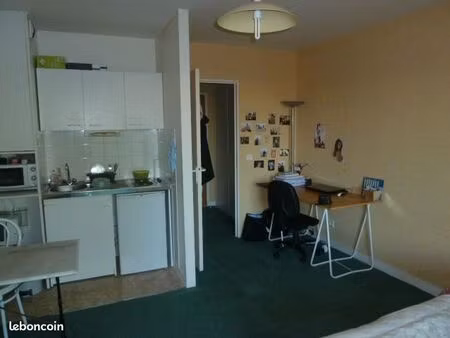 location studio meuble