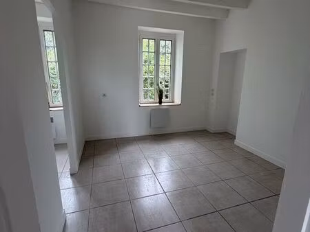 charmante maison à vendre à bouges-le-château –