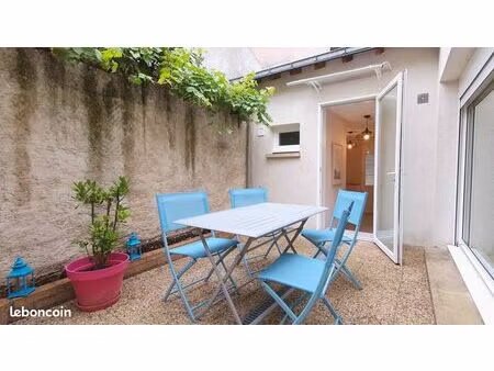 location maison meublée avec extérieur prébendes