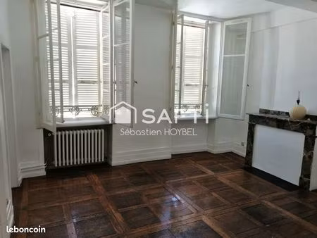 immeuble 286 m² auch