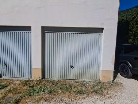 vente de garage la tronche 38700