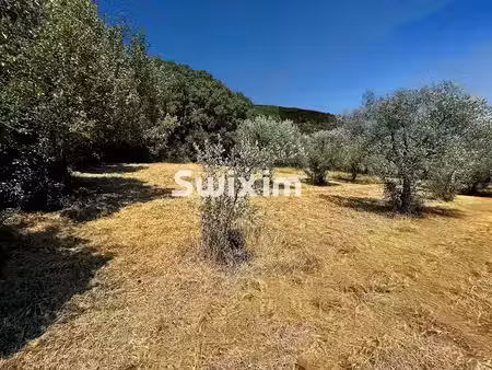 vente terrain à batir 930 m² à nyons (26110)  130 000 €